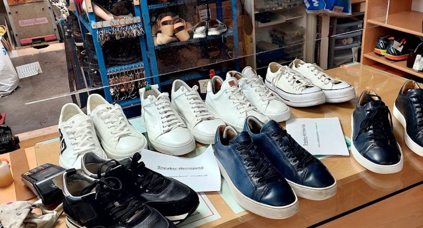 Shoemaker Antonio Rosano - Vêtements de seconde main in Zurich