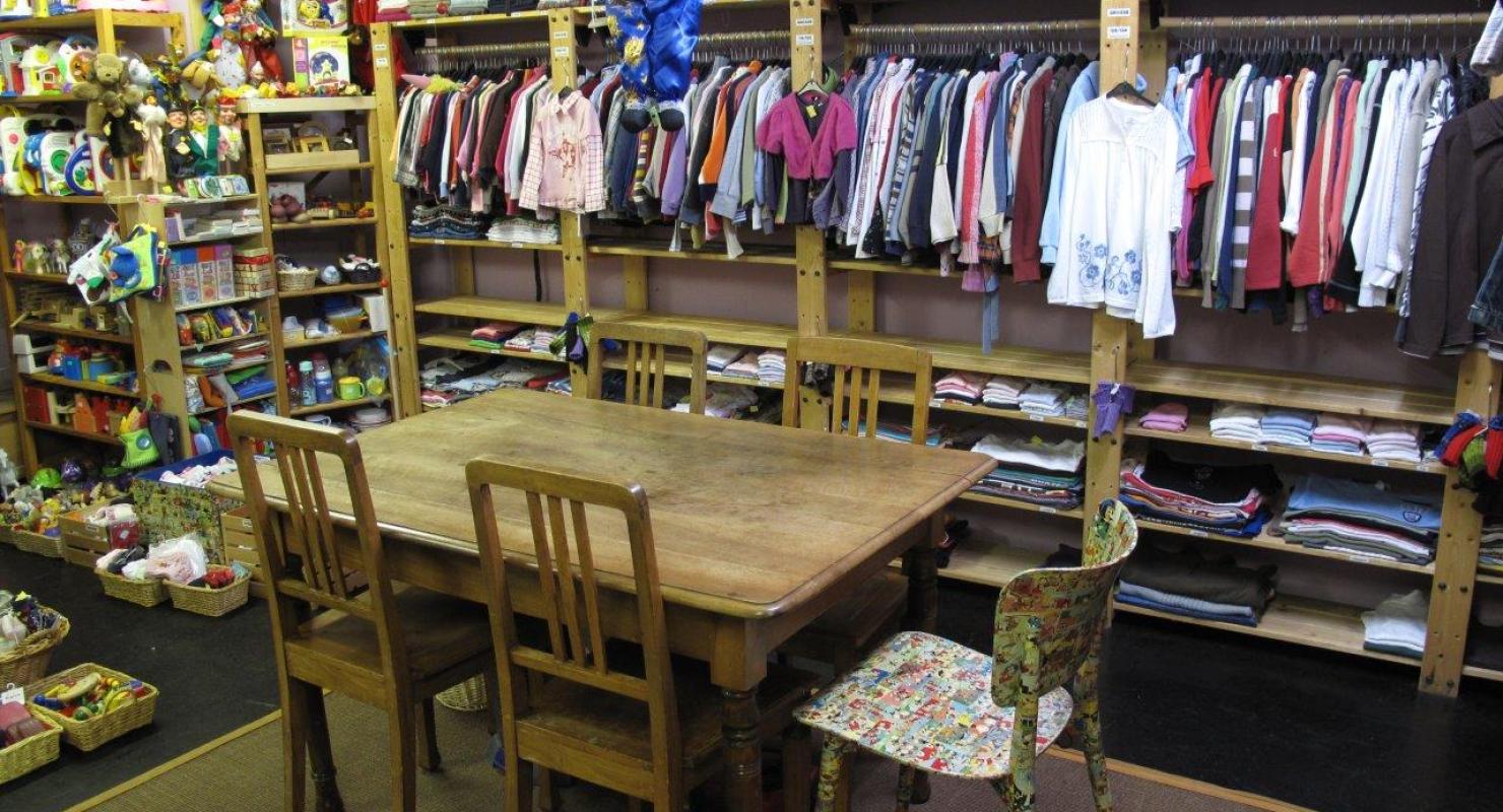 Kinderkleiderbörse Friesenberg - Abbigliamento di seconda mano in Zurigo