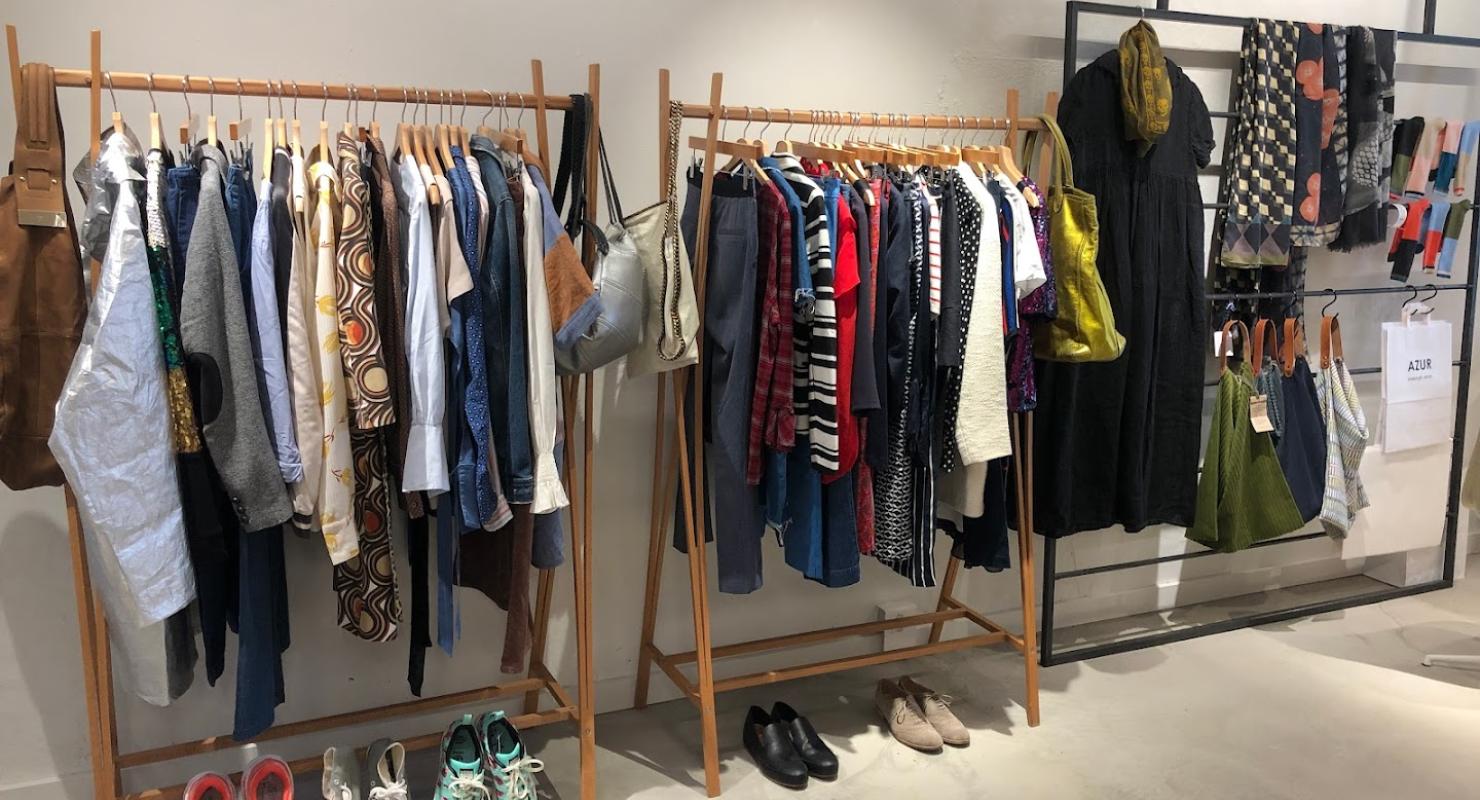 chicas 2ndhand @AZUR concept store - Vêtements de seconde main in Zurich