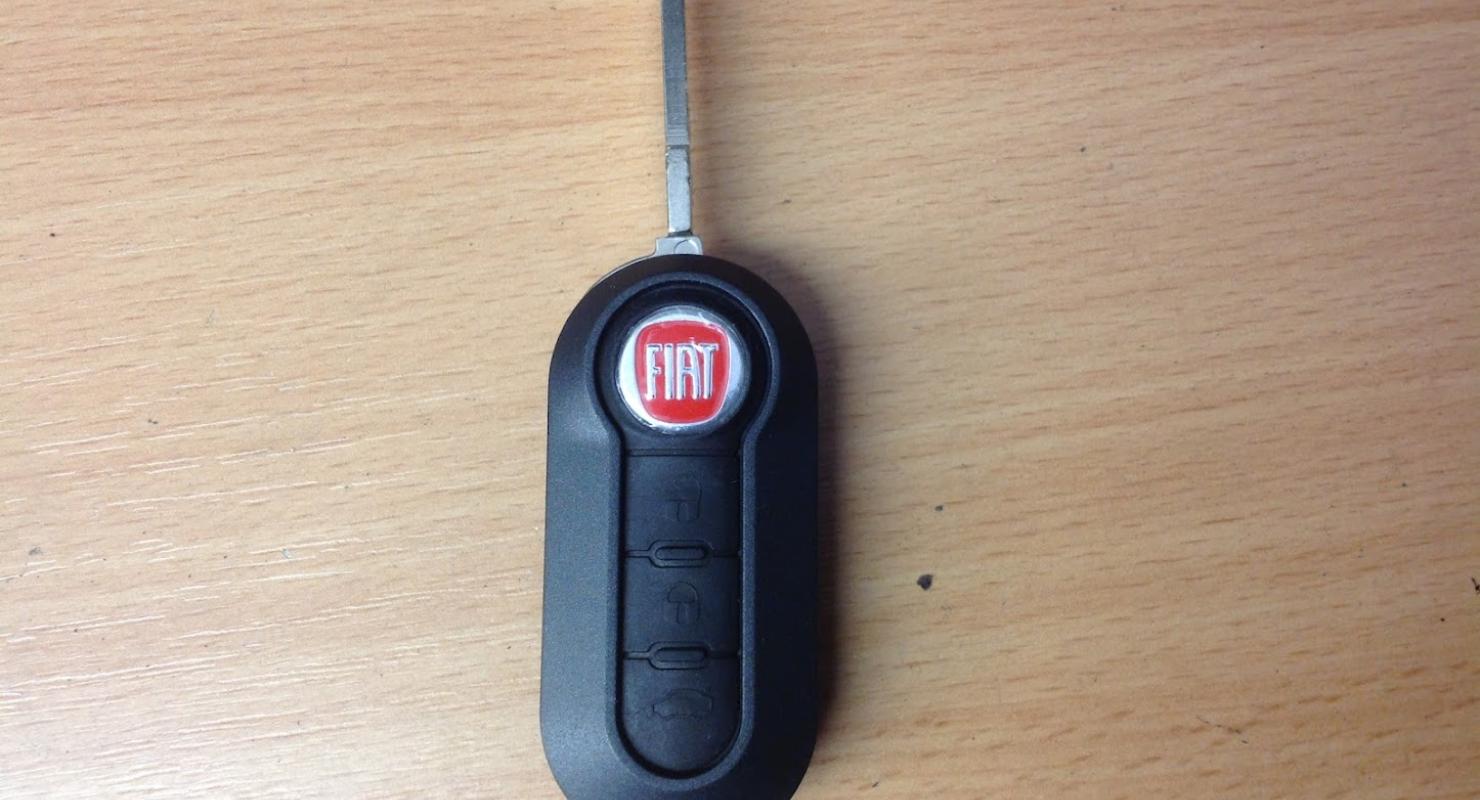 Schlüsselservice Frascà - Vêtements de seconde main in Zurich