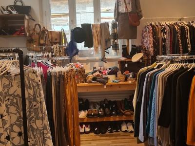 Frau Fabrique Secondhand Boutique - Abbigliamento di seconda mano in Zurigo