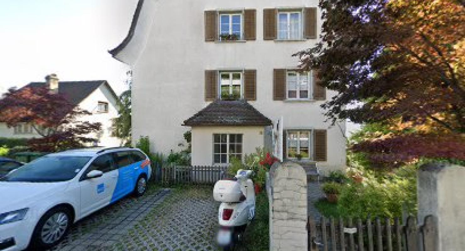 Claudia Marteaux Mode Design und Näharbeiten - Mode upcyclée in Zurich