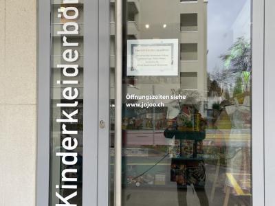 Kinderkleiderbörse jo-joo - Abbigliamento di seconda mano in Zurigo