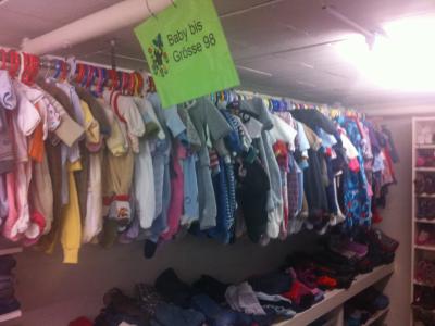 Kleider Börse Maulwurf - Abbigliamento di seconda mano in Zurigo