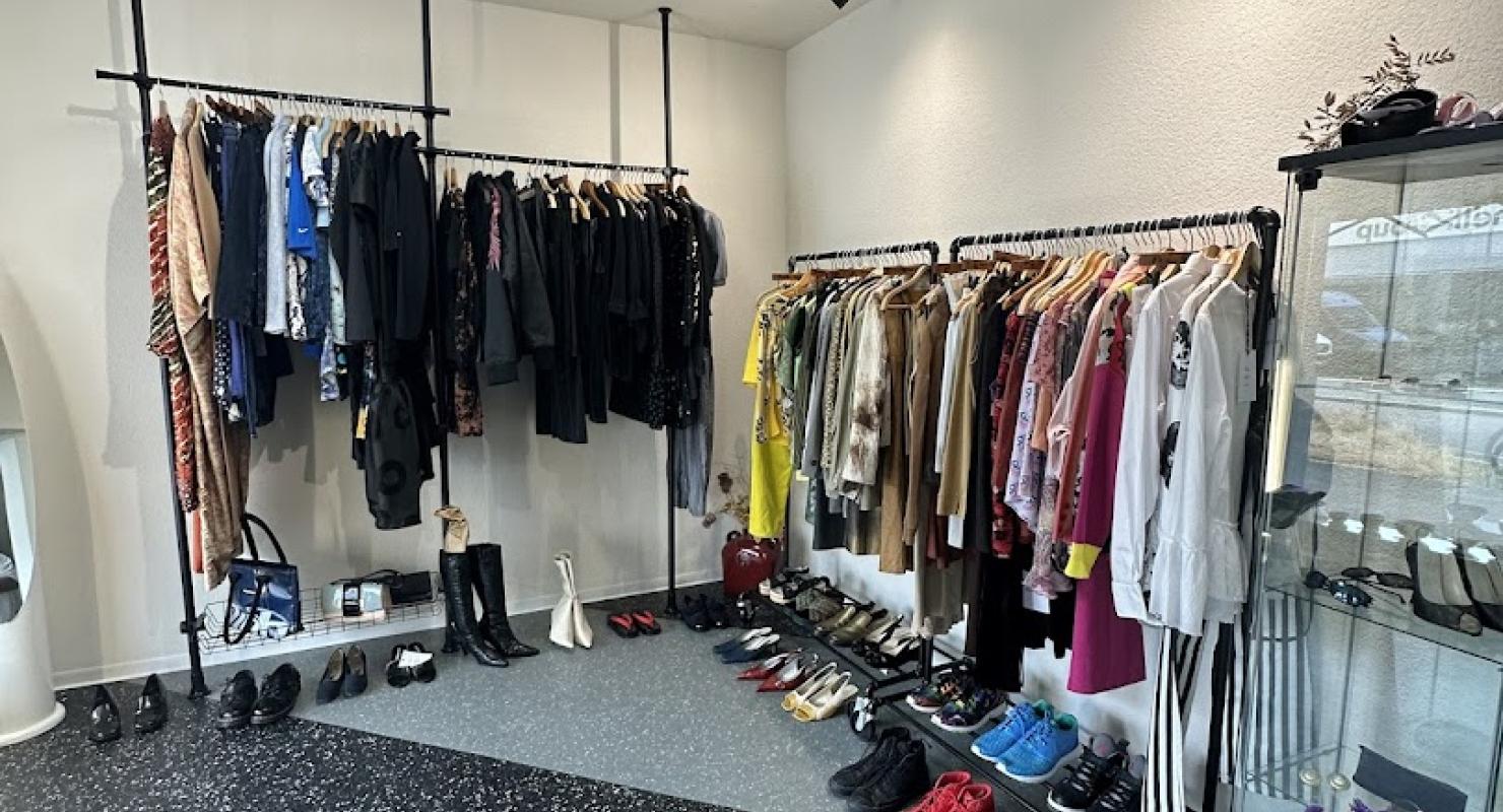 due due Studio - Réparation & retouche in Zurich