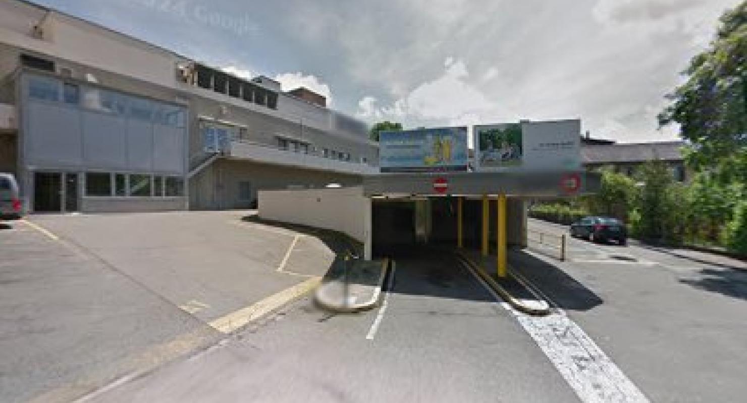 Deniz Änderungsschneiderei - Mode upcyclée in Zurich