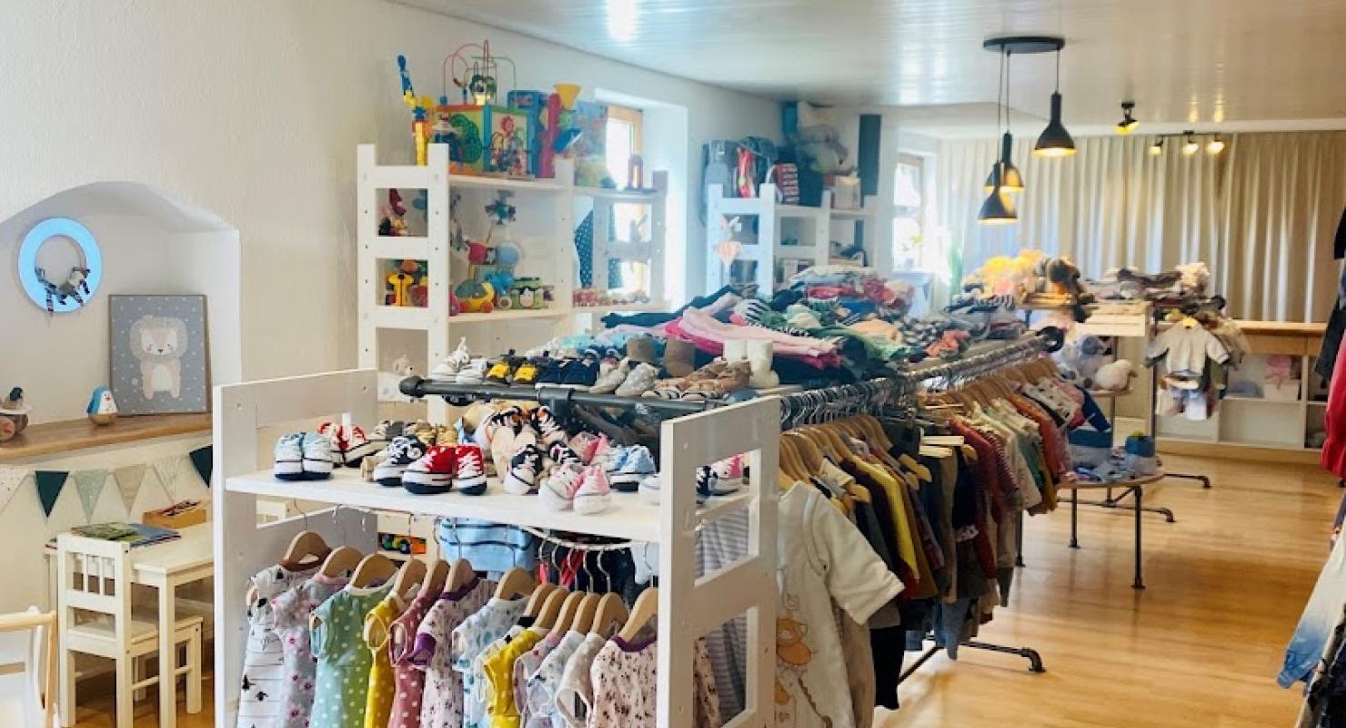 Kinderkleiderbörse Höri - Vêtements de seconde main in Zurich