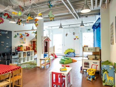 Familienzentrum Regensbergstrasse des Vereins ELCH für Eltere & Chind - Vêtements de seconde main à Zurich