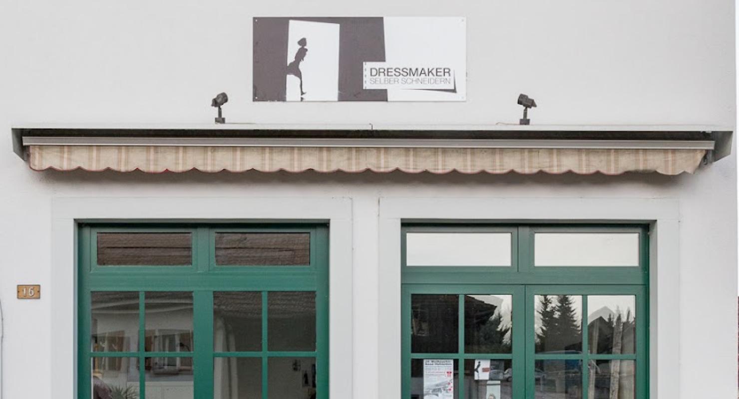 Dressmaker - Moda upcycled in Basilea-Campagna