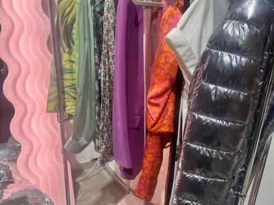 DUE VITE - Second-Hand-Kleidung in Basel-Land