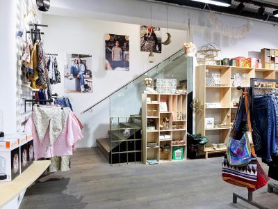 Fizzen Basel - Second-hand Clothing in Basel-Stadt