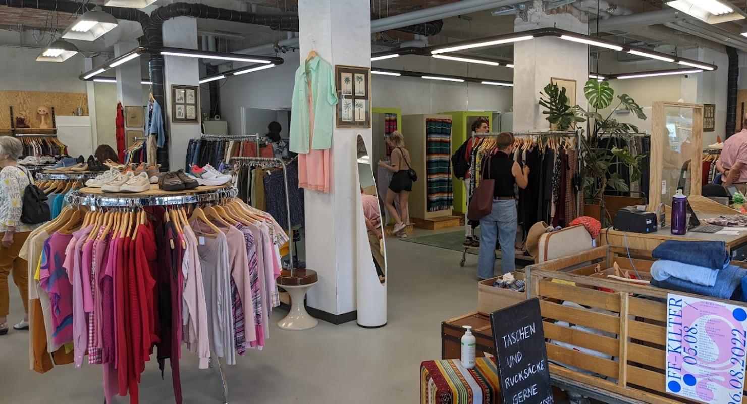 CHEMISERIE + Mode Recycling Basel - Second-hand Clothing in Basel-Stadt